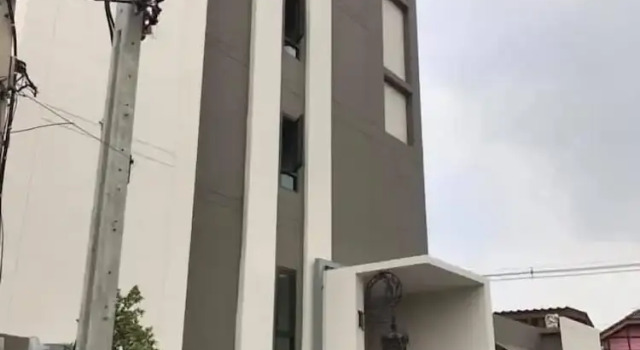Narada Residence, Забронировать Апартаменты/квартира Отели Нонтхабури с парковкой, Парковка