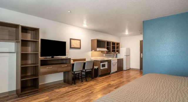 Четырёхместный номер Standard WoodSpring Suites Sanford North I-4 Orlando Area