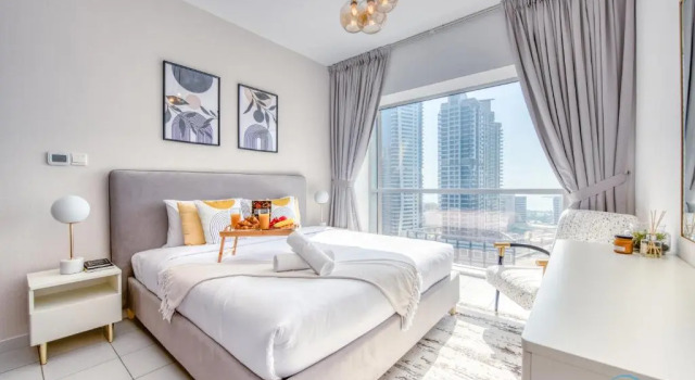 Lavish 1BR at Marina Towers Dubai Marina by Deluxe Holiday Homes, Забронировать Апартаменты/квартира Апартаменты Эмирата Дубая, рядом с Международный яхт-клуб Дубая, Апартаменты/квартира