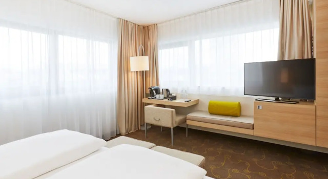 Двухместный номер Business H+ Hotel Salzburg