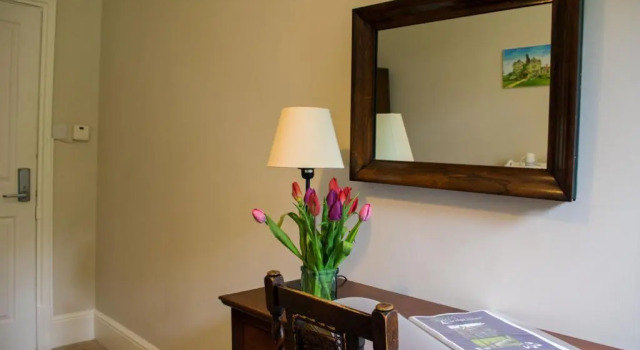 Номер Standard Claridge House Retreat Centre Inc Continental Vegetarian or Vegan Breakfast
