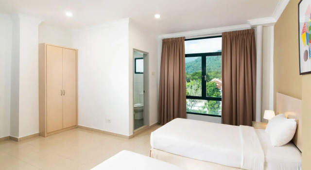Golden View Serviced Apartment