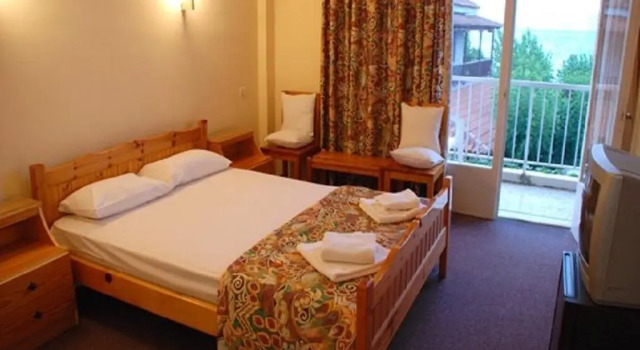 Taradella Hotel, Забронировать Отель Отели Ахея с парковкой, Парковка