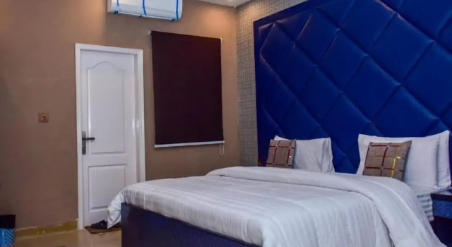 Номер Deluxe Clifton Rezidor