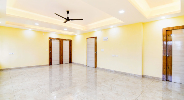 Super Townhouse Rosedale Formerly Reliance Guest House, Забронировать Гостевой дом Калькутта East Zone, рядом с Capgemini India Private Limited