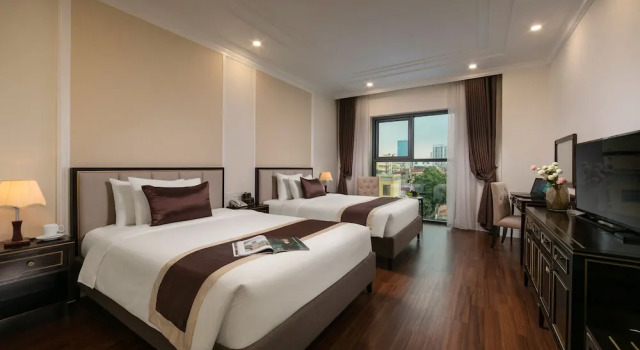 Двухместный номер Deluxe с видом на город Adonis Hotel