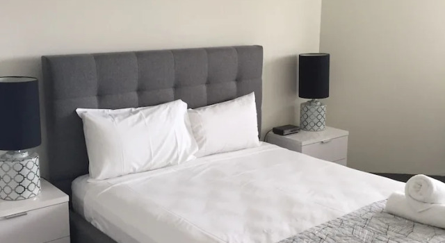 Апартаменты Deluxe Surfers Century Oceanside Apartments