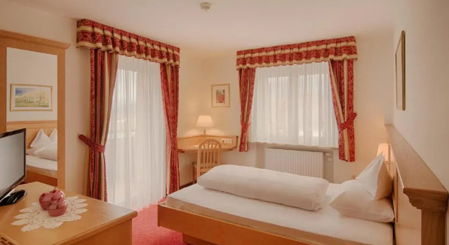 Номер Standard Hotel Reischach