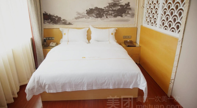 Companion Departure Hotel