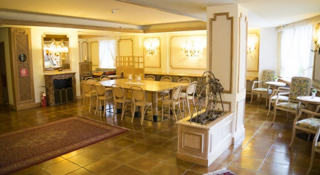 Hotel Aaritz