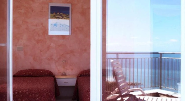 Hotel Ambassador