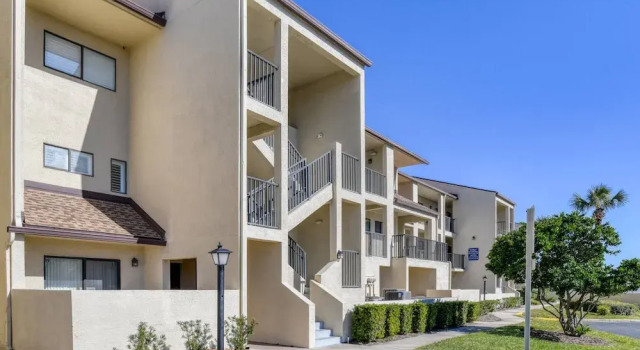 Ocean Villas #23, Rezerwuj Apartament Hotele w Saint Augustine Area z parkingiem, Parking