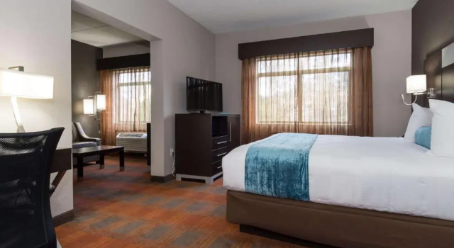 Люкс Best Western Plus Pineville-Charlotte South