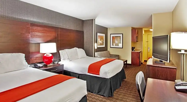 Люкс Standard Holiday Inn Express Hotel & Suites Atlanta-Cumming by IHG