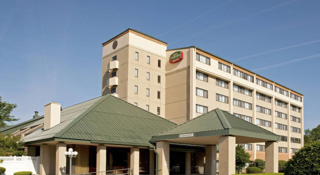 Двухместный люкс c 1 комнатой Courtyard Chicago Elmhurst/Oakbrook Area
