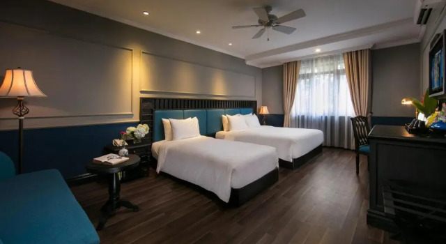 Семейный номер Standard с балконом и с видом на город Hoi An Golden Holiday Elite