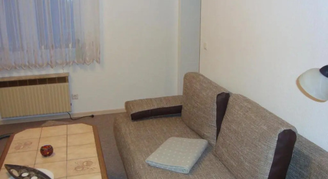 Ferienwohnung Burgruine, Book Apartment Hotels in Thuringian Forest with Parking, Parking