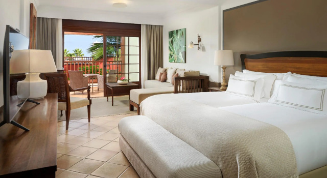 Двухместный Singular Junior Suite Hacienda del Conde member of Meliá Collection Golf and Spa