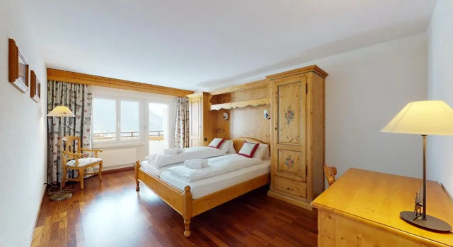 Gonenstein Residence in Leukerbad, entire apartment/studio with balcony