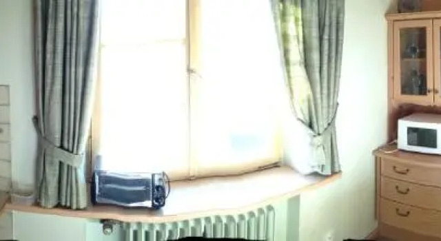 Апартаменты Hotel Roter Hahn - Bed & Breakfast