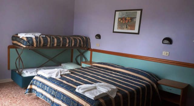 Bahamas Residence & Spa, Забронировать Отель СПА-отели Равенны, SPA-услуги