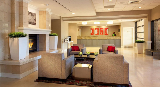 Radisson Hotel Phoenix Airport