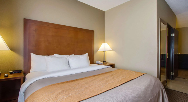 Comfort Inn & Suites Bellevue - Omaha Offutt AFB, Reserva ahora Hotel Bellevue Nebraska