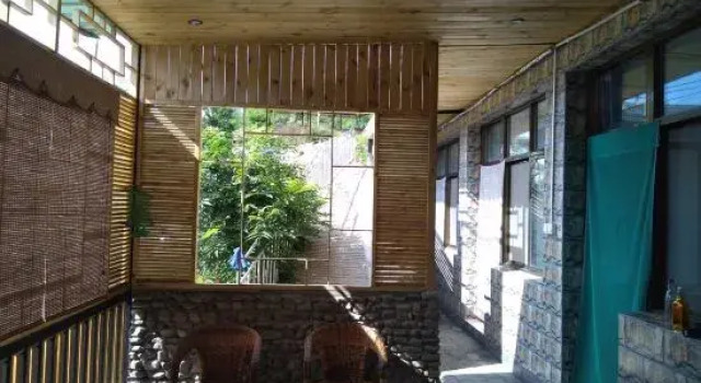 Qingfeng courtyard B & B (Beijing Shuizhen store), Book Hotel Hoteller i Beijing Province med parkering, Parkering