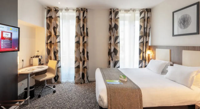 Номер Premium Holiday Inn Paris Opéra - Grands Boulevards by IHG