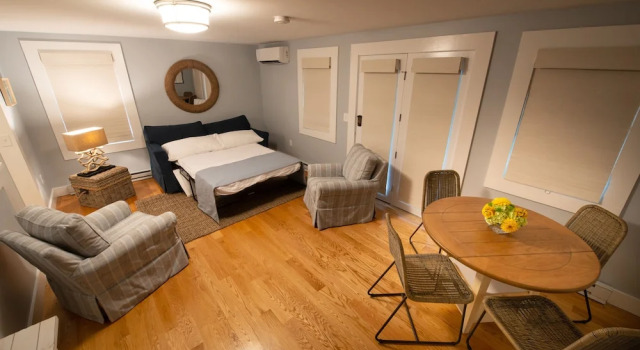 Люкс Superior Town & Tide Inn