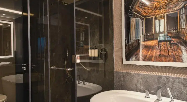 Четырёхместный клубный номер Standard InterContinental Real Lima Miraflores by IHG