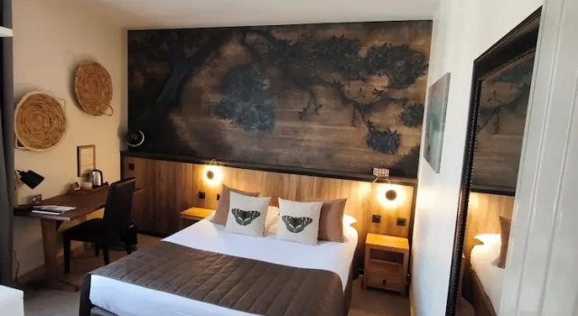 Номер Superior France Hôtel