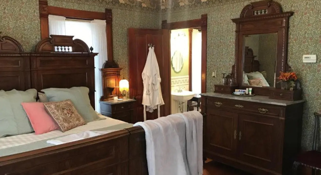 Двухместный номер Standard The Nauvoo Grand Bed & Breakfast