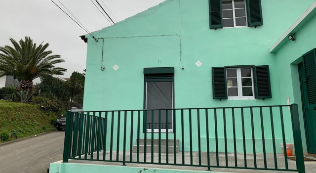 House With 3 Bedrooms in Ponta Delgada , With Wonderful sea View, Terrace and Wifi - 8 km From the Beach, Rezervovat Rekreační dům Ginetes São Miguel