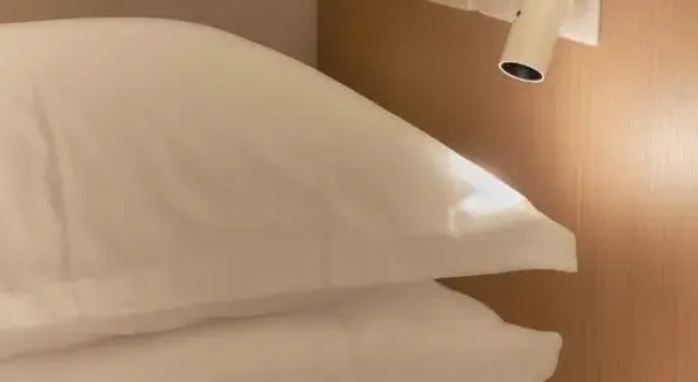 Кровать в общем номере (женский номер) wohkoon ZheXingSun Hotel (Beijing Sanyuanqiao Yansha Embassy District Branch)