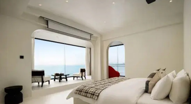 Люкс Moon'n Land Seaview INN