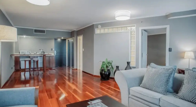 Номер Presidential Plaza Real Suites Hotel