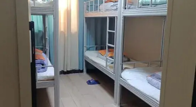 Кровать в общем номере (женский номер) Pinzhuzhu Homestay (Fanghua Road Subway Station)