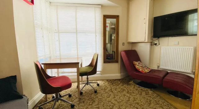 Апартаменты с видом на море Little Western Spa Brighton Beach Apartment