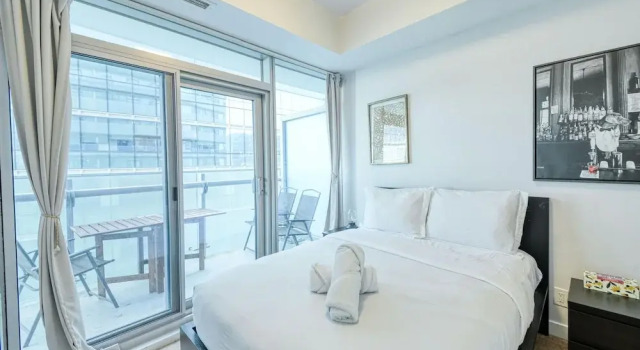 Люкс Grand City View Suites - Near CN Tower