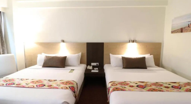 Трёхместный номер Premium Hotel Grand Continental Kuala Lumpur
