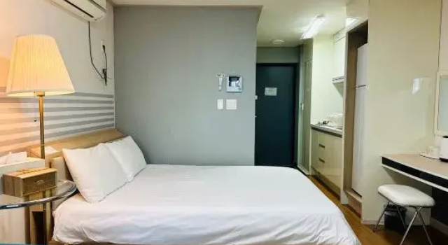 Двухместный номер Standard Jeju Airport Hotel