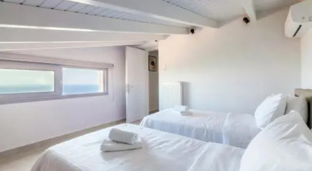 Villa Ourania, Rezerwuj Willa Hotele w Retimno z parkingiem, Parking
