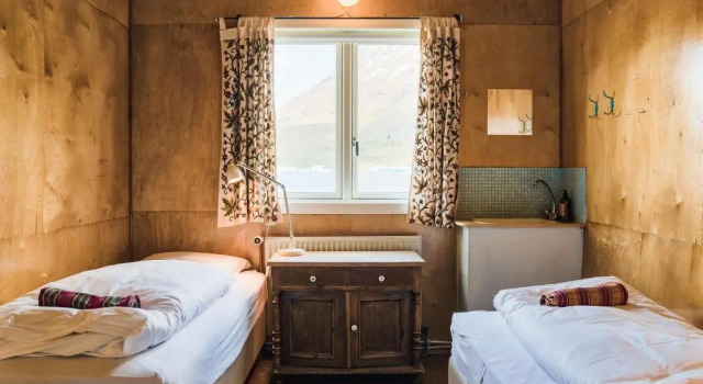 Двухместный номер Hafaldan HI Hostel - Harbour Building