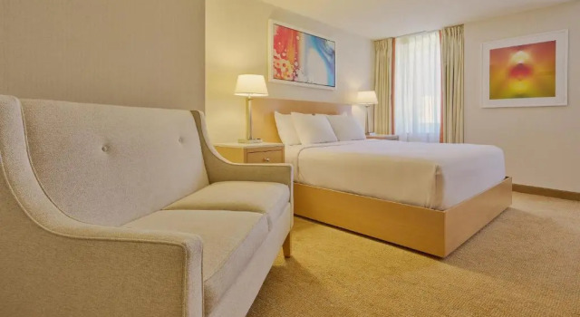 Двухместный номер Classic North Tropicana Atlantic City – A Caesars Rewards Destination
