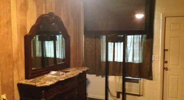 New England Motor Lodge, Rezerwuj Hotel Lantana Palm Beach County