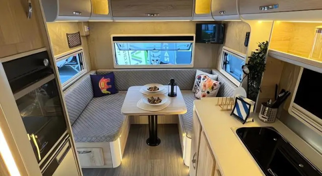 Коттедж Standard Renka Holiday Houses and Caravan