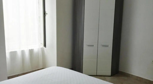 Fresh apartman, centar, ugodno svjež i jako mirno, Забронировать Отель Отели Приморско-Горанской жупания с парковкой, Парковка
