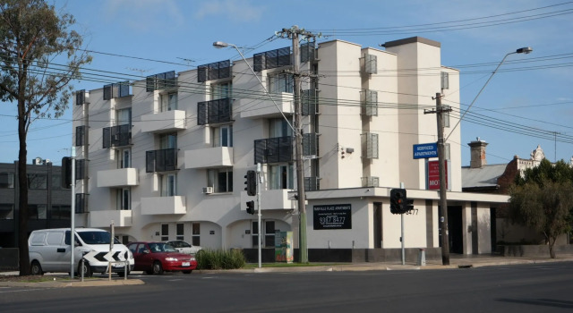 Parkville Place Serviced Apartments, Забронировать Апартаменты/квартира Мельбурн Melbourne Region, рядом с Стадион «Айкон Парк»