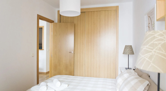 Suncity Flat Cánovas, Забронировать Отель Малага - центр Малага, рядом с Музей Кармен Тиссен
